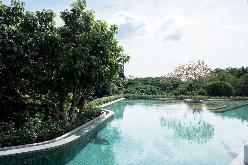 Marina Gallery Resort Kacha Kalim Bay - Image 1