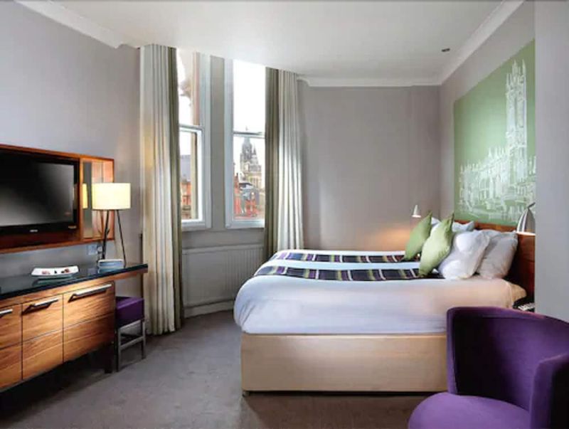 Townhouse Hotel Manchester - Image 8