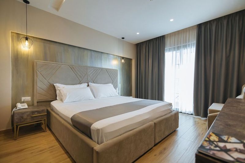 Brilliant Hotel & Spa - Image 2