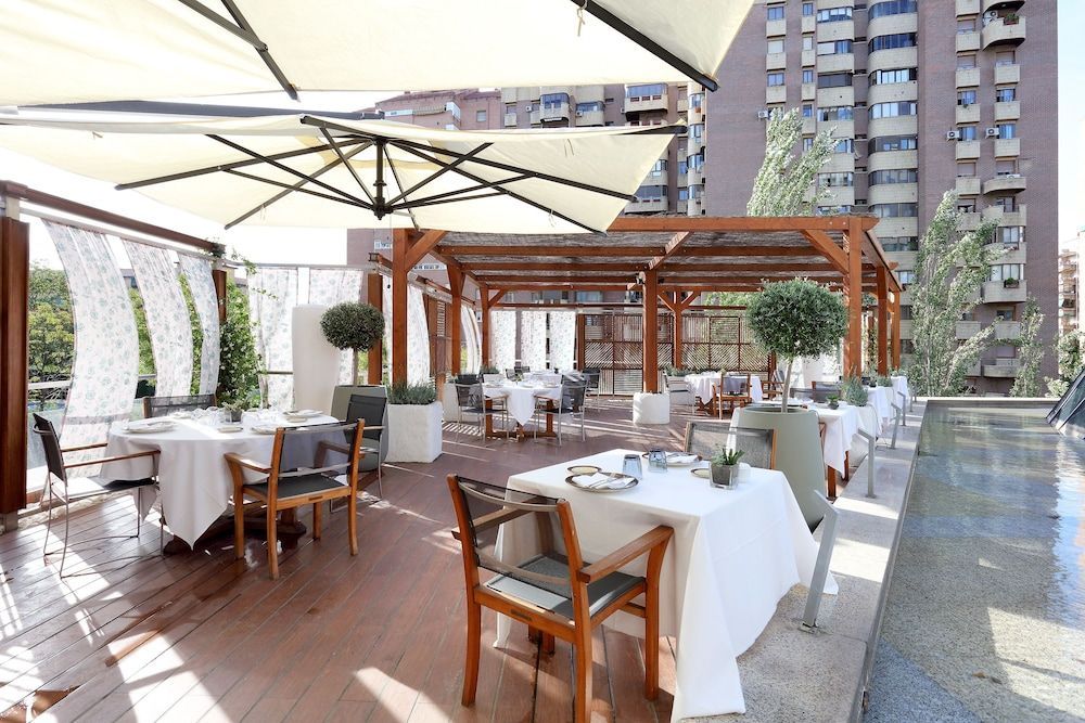 Eurostars Suites Mirasierra - Image 10