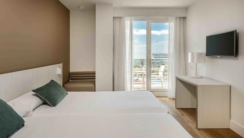 Hotel ILUNION Istlantilla - Image 6
