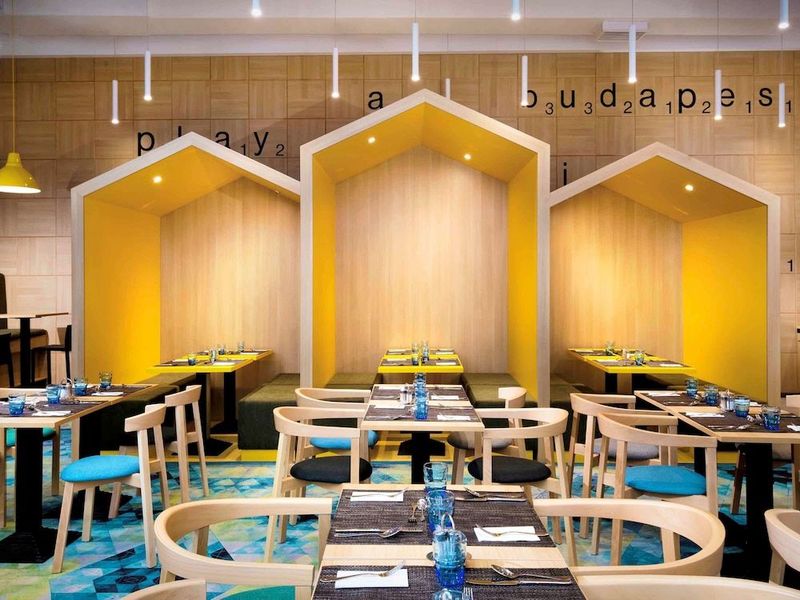 Ibis Styles Budapest Center - Image 2