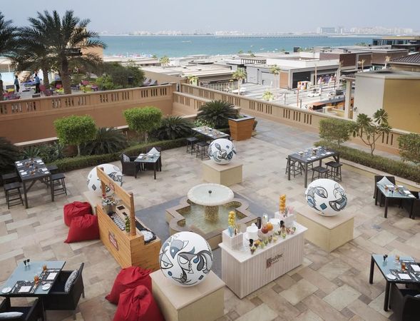 Terrassen på Sofitel Dubai Jumeirah Beach, Dubai