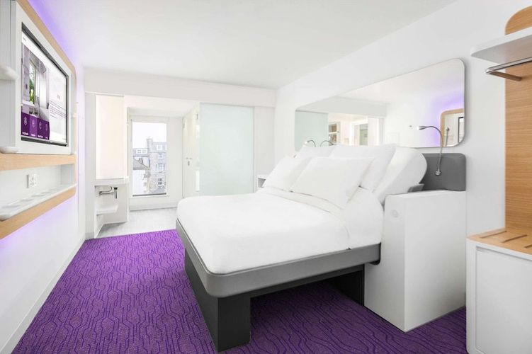 Billede av hotellet YOTEL Edinburgh - nummer 1 af 10