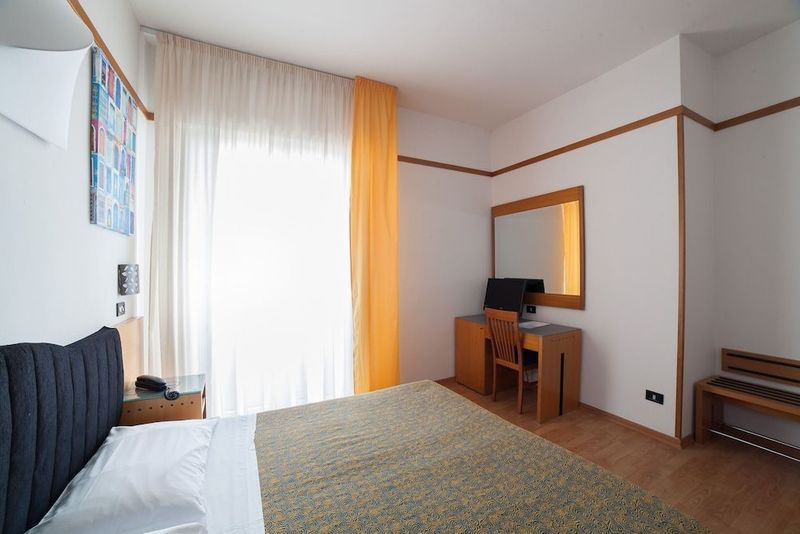 Hotel St. Gregory Park - Image 7