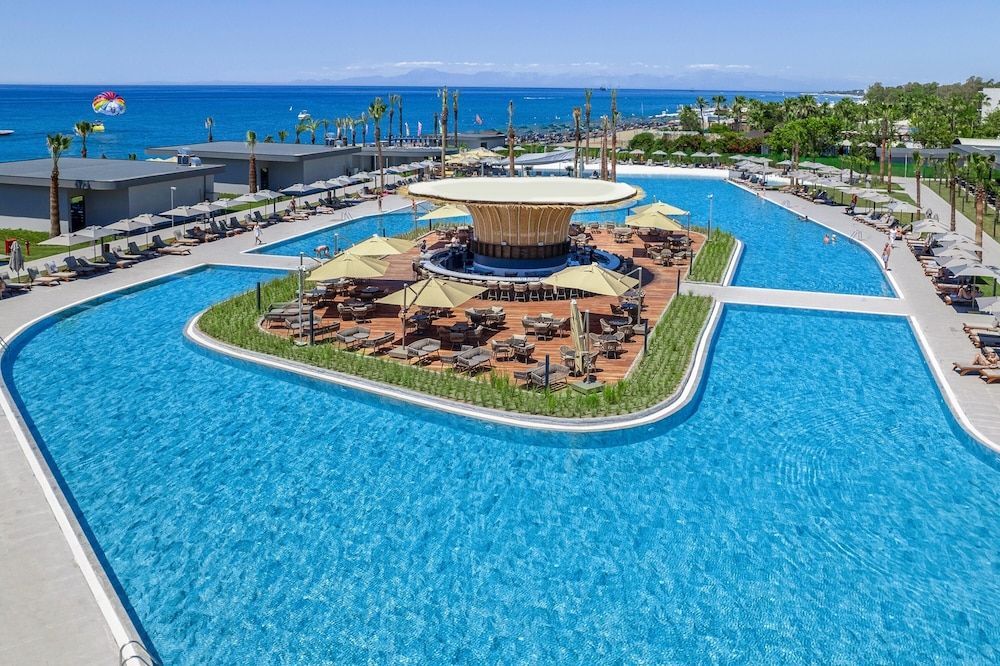 Billede av hotellet Lago Hotel (former Nashira Resort / Azura Deluxe) - nummer 1 af 10
