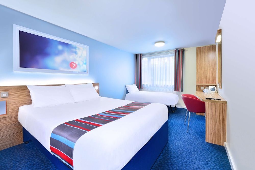 Travelodge London Vauxhall - Image 6