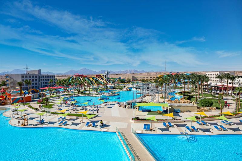 Titanic Resort & Aqua Park - Image 1