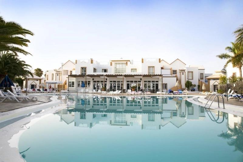 Apartamentos LIVVO Morromar - Image 1