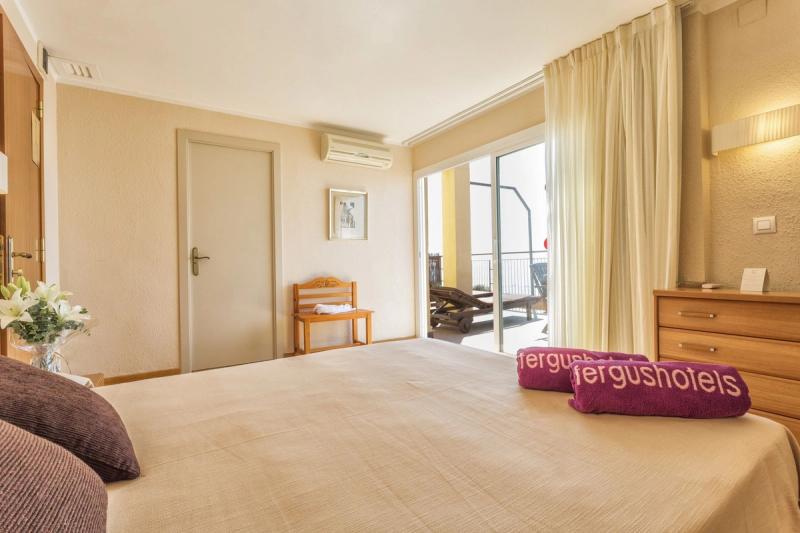 30 Degrees - Hotel Espanya - Image 2
