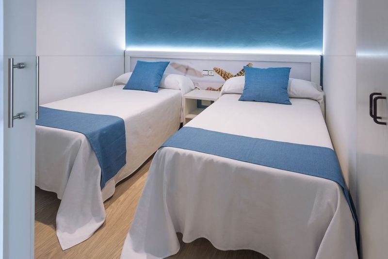 GHT Balmes Hotel, Aparthotel & Splash - Image 2