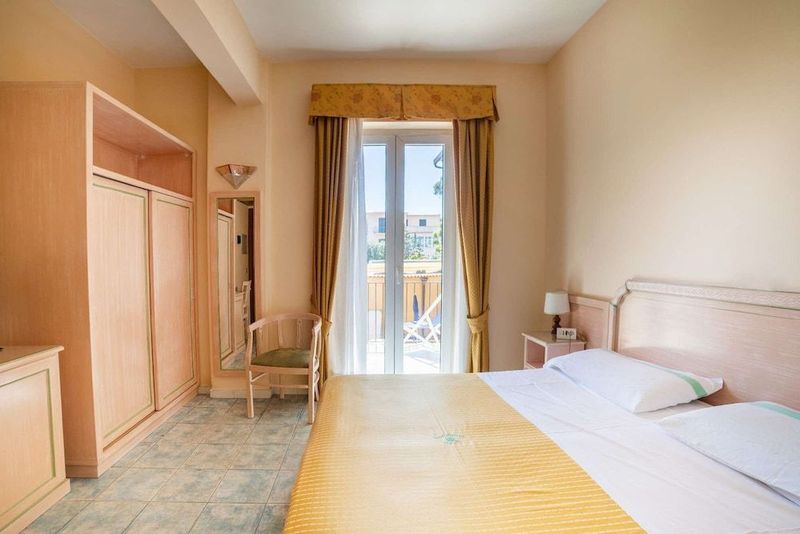Royal Terme - Image 5