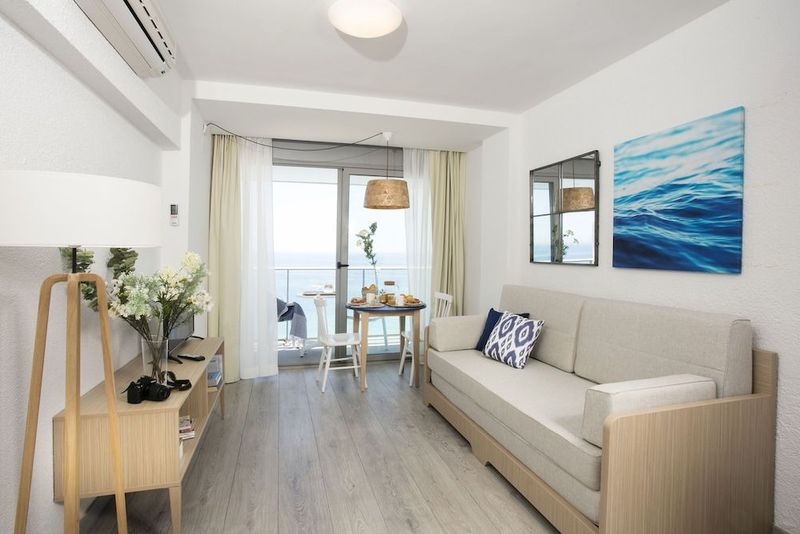 Pierre & Vacances Apartamentos Blanes Playa - Image 10