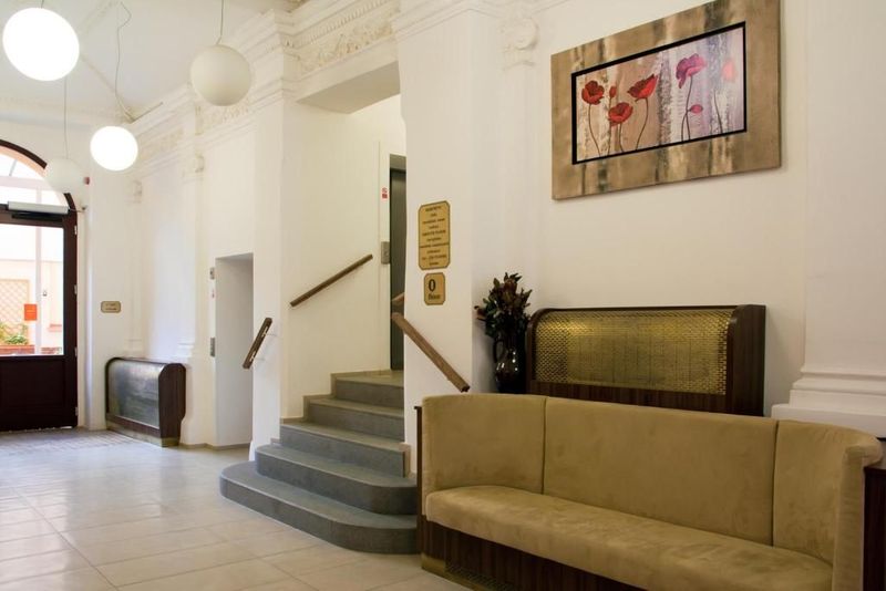 Ambiance Hotel Praha - Image 4