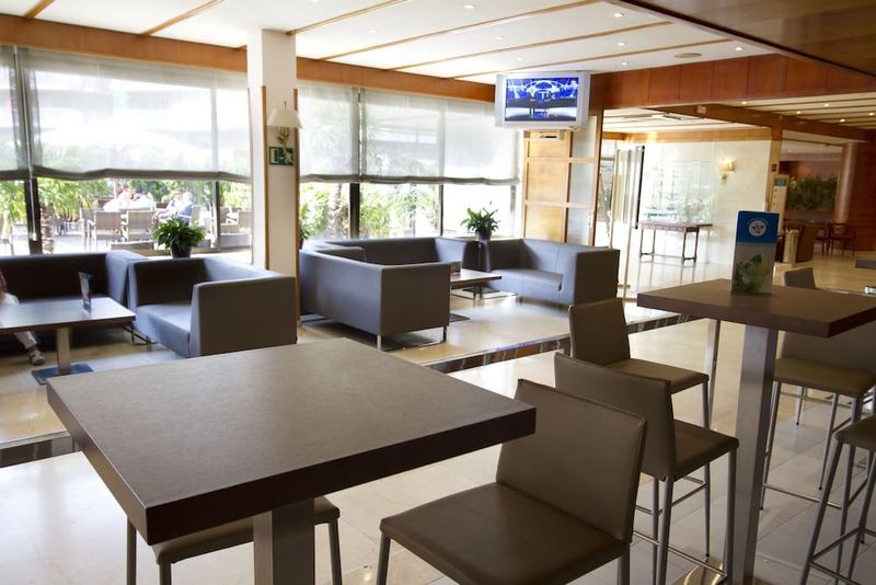 Hotel Gran Garbi - Image 9