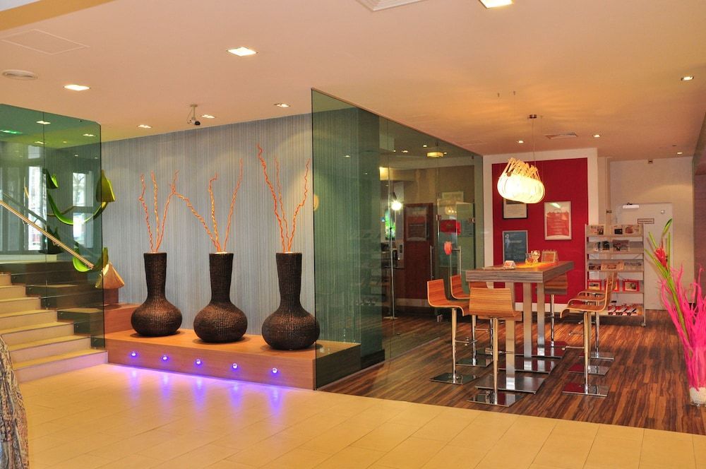 ibis Wien Mariahilf - Image 4