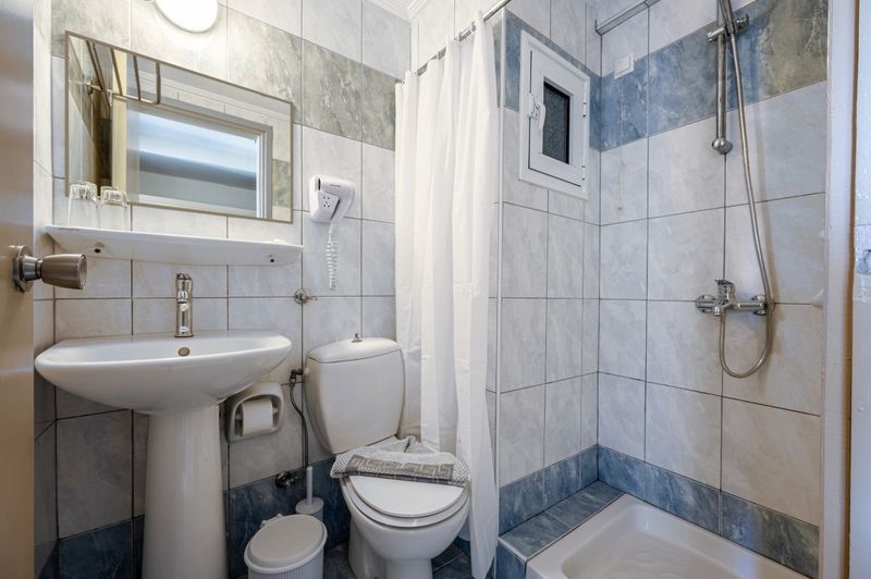 Zephyros Hotel - Image 9
