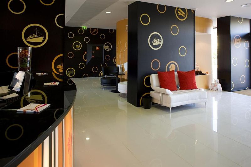 Star Inn Porto - Image 8