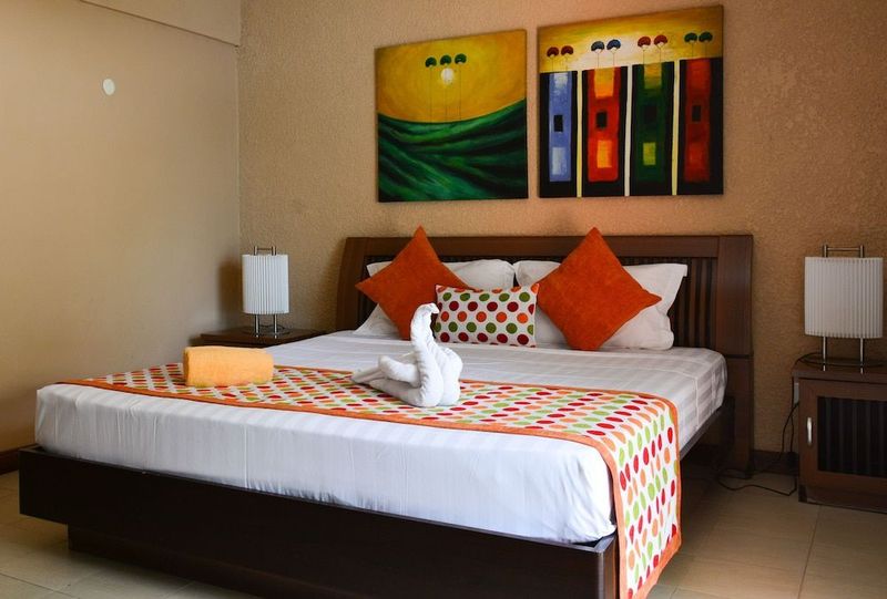 La Margarita - Image 2