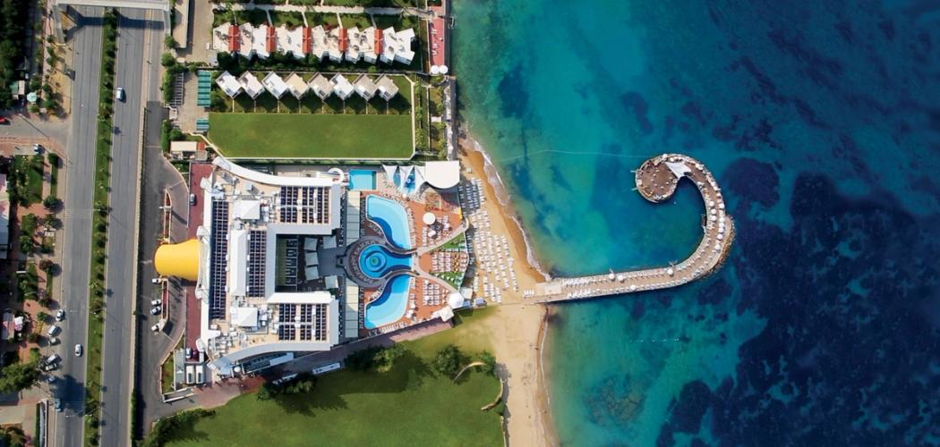 Billede av hotellet Azura Deluxe Resort & Spa Hotel - nummer 1 af 10
