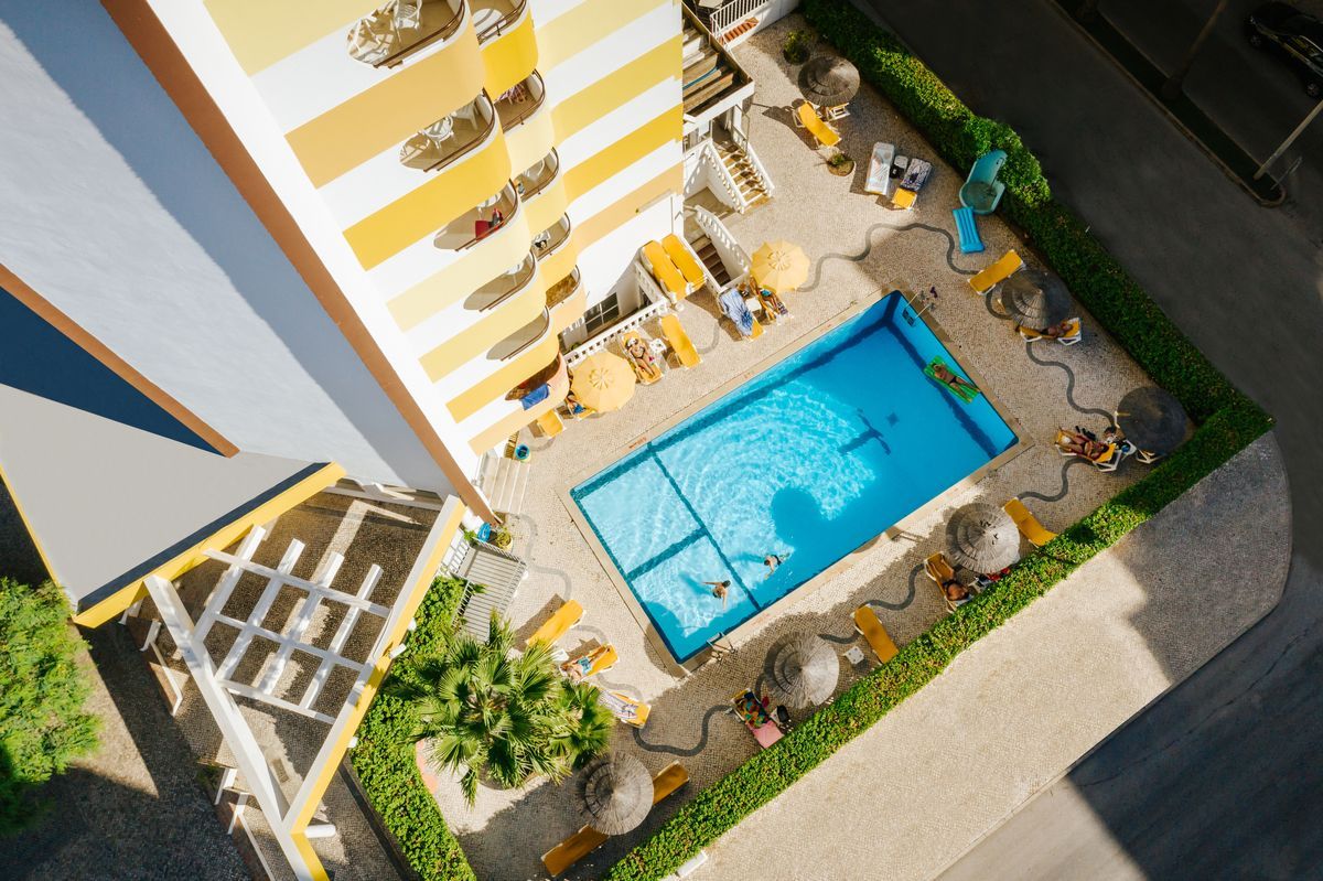 Atismar Beach Hotel - Image 4