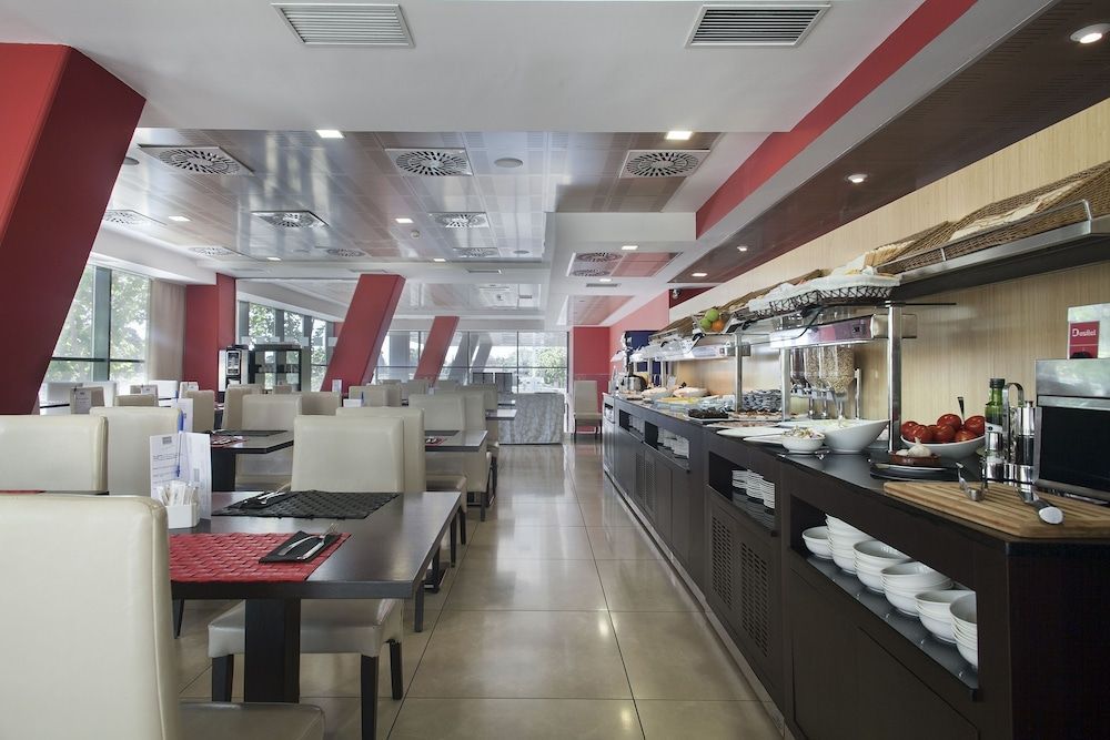 Hotel Best 4 Barcelon - Image 10