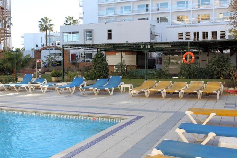 Apartamentos Buensol - Image 9