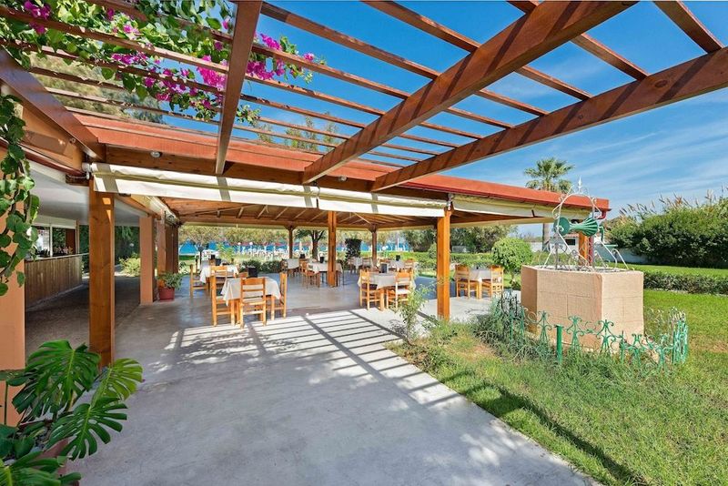 Bayside Hotel Katsaras - Image 8