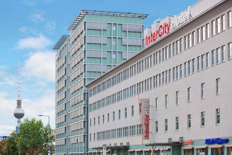 InterCityHotel Berlin Ostbahnhof - Image 2