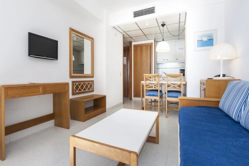 Globales Nova Apartamentos - Image 5