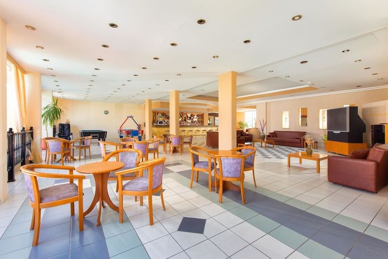 Bayside Hotel Katsaras - Image 6
