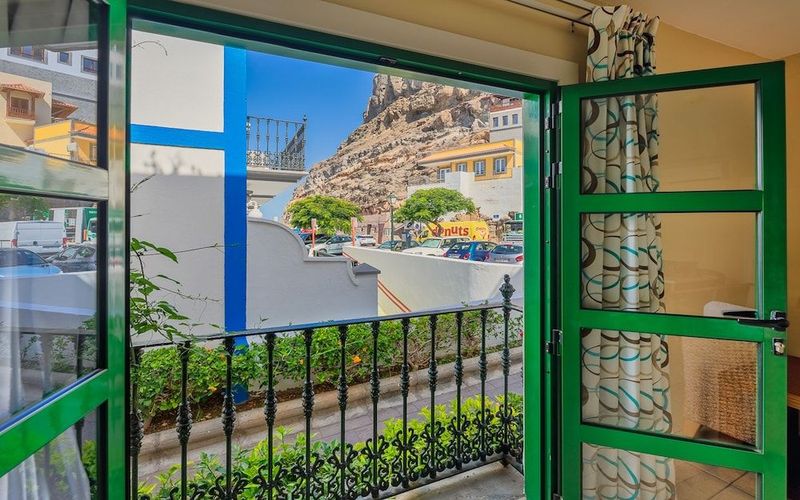 Apartamentos LIVVO Puerto de Mogan - Image 7