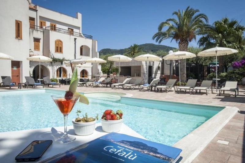 Hotel Baia del Capitano - Image 1