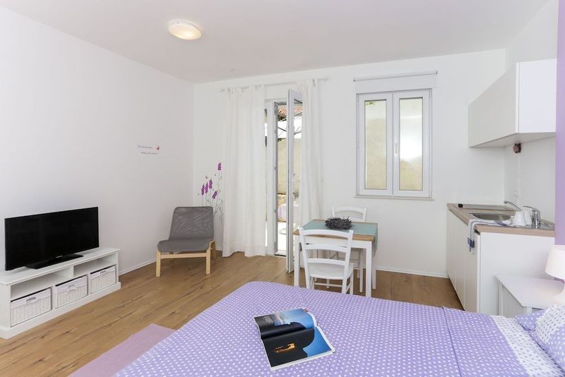 Apartments Villa Karmen - Image 7