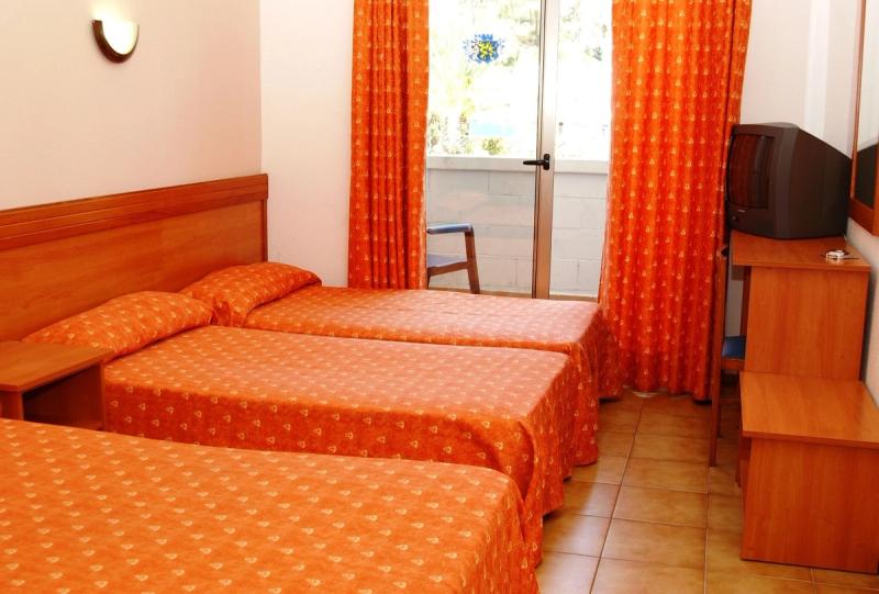 Santa Susana Resort - Image 7