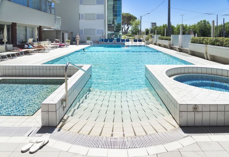 Hotel Ascot & Spa - Image 9