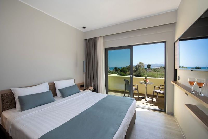 Mare Garden Hotel - Image 3