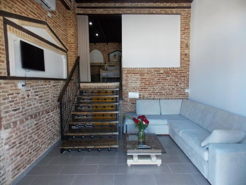 Sunset Suites - Image 6