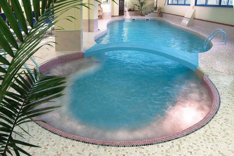 Sporting Baia Hotel - Image 1