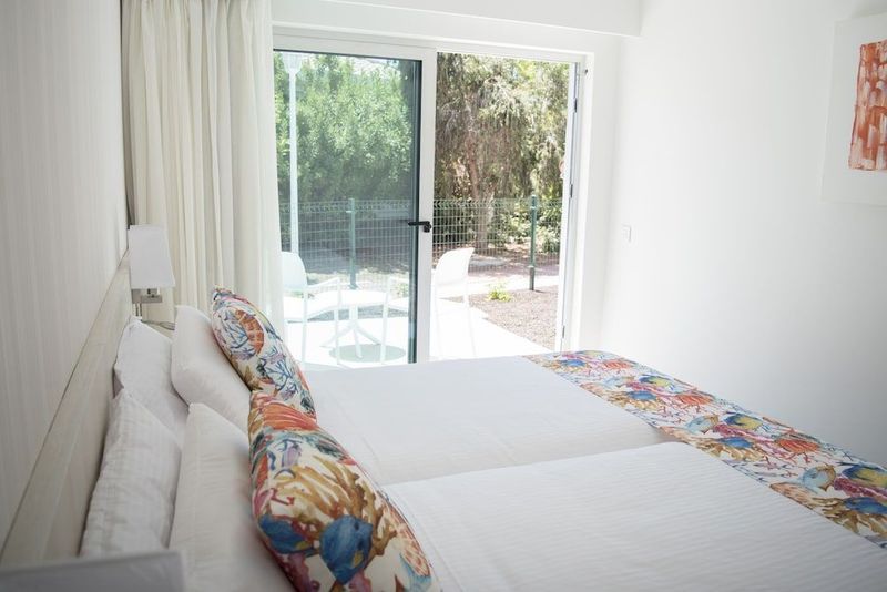 Hotel LIVVO Dunagolf Suites - Image 2