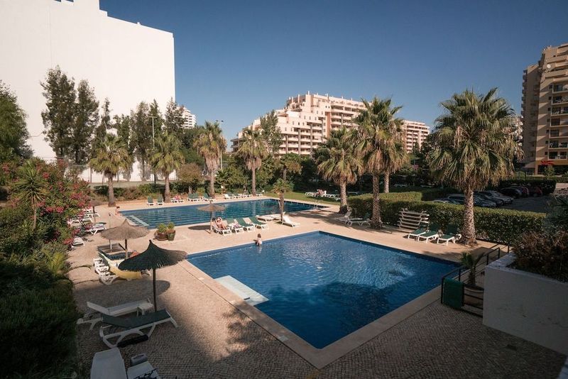 Apartamentos Jardins da Rocha - Image 3