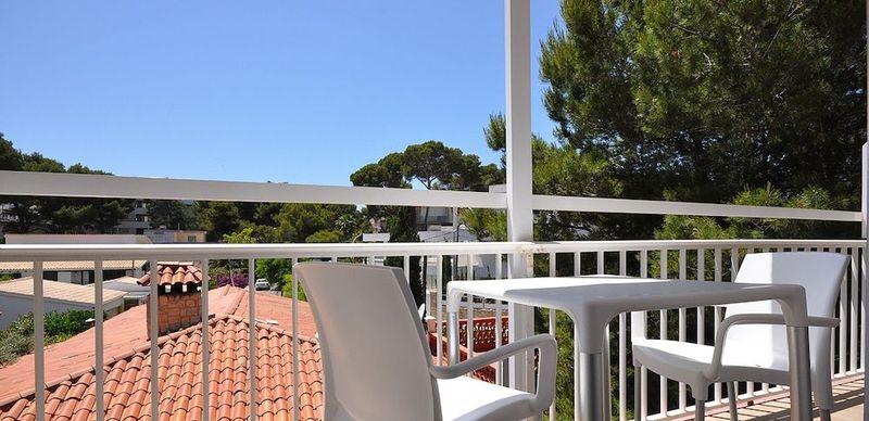 Hotel Nets - Image 5