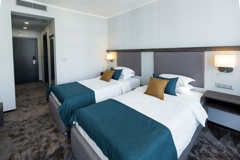 Best Western PLUS Premium Inn - Image 8