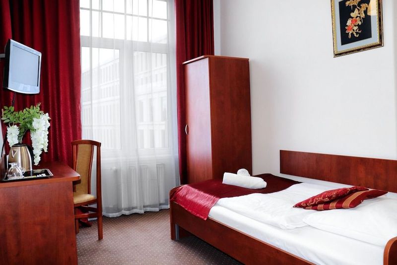 Hotel Lothus - Image 9