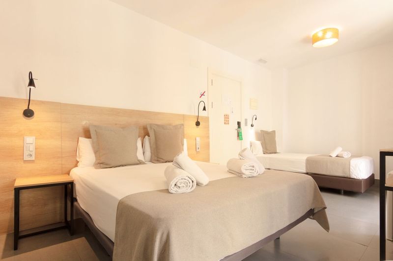 Hotel La Milagrosa - Image 7