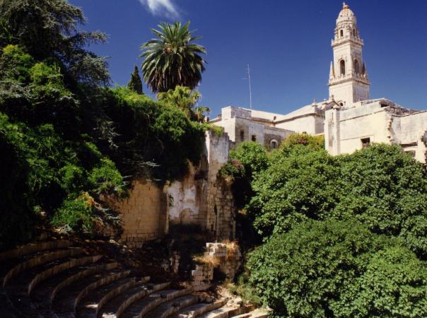 destination image
