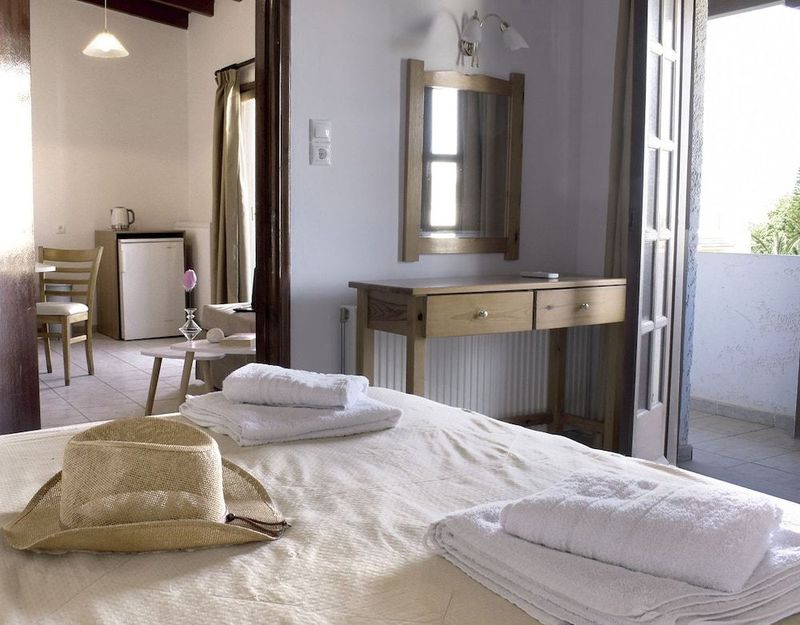 Arhodiko Hotel - Image 3