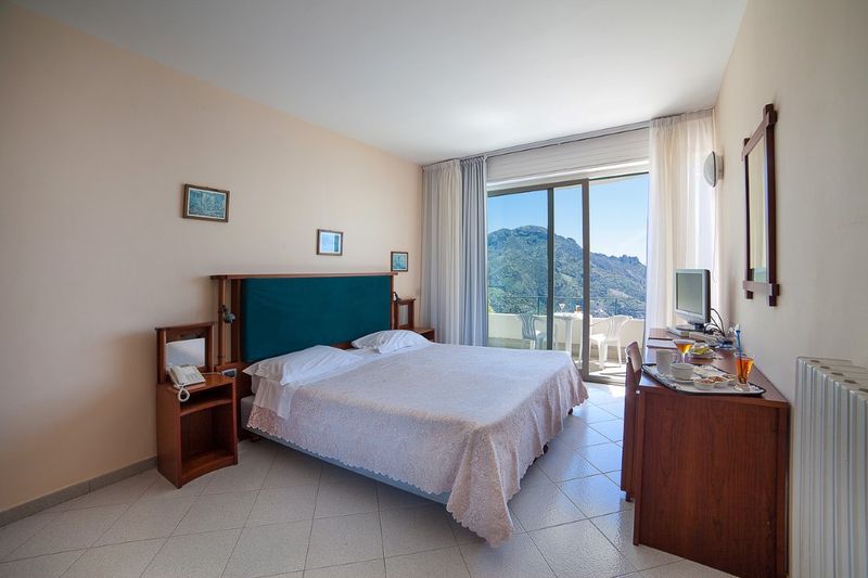 Hotel Graal - Image 7
