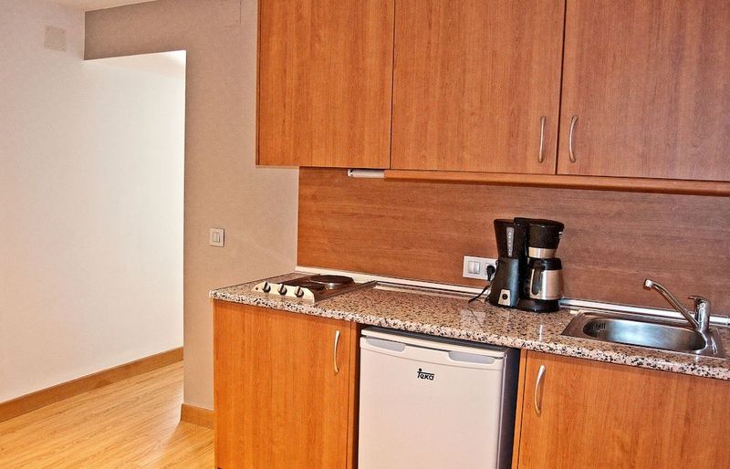 BQ Augusta Hotel - Image 6