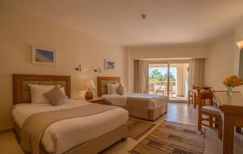 Fort Arabesque Resort, Spa & Villas - Image 3